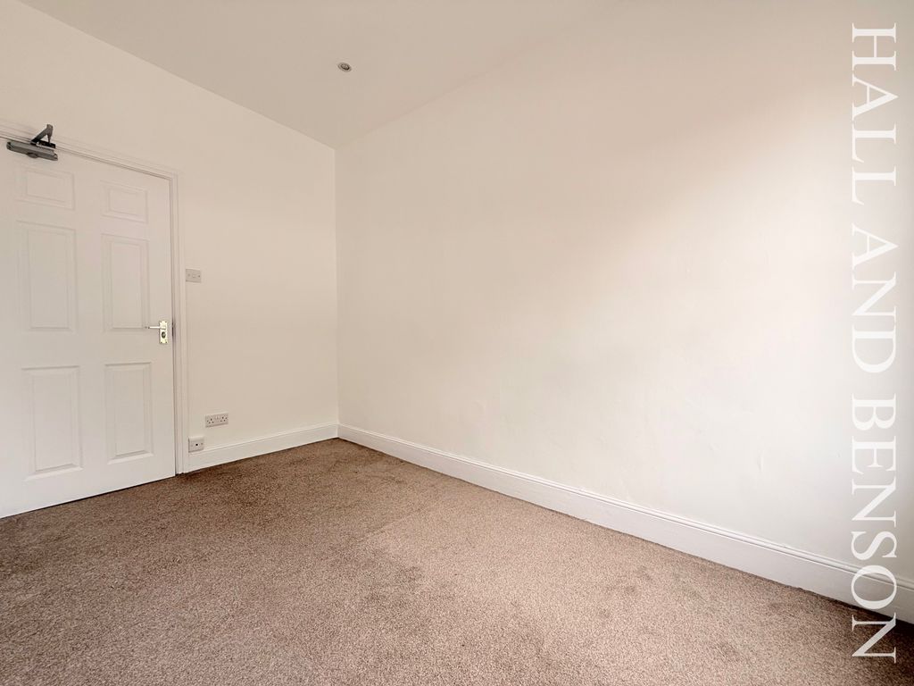 Property photo 2 of 4 Image