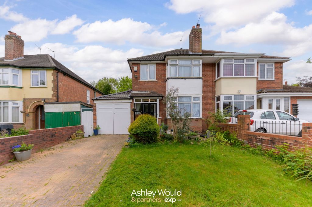 Property photo 1 of 23