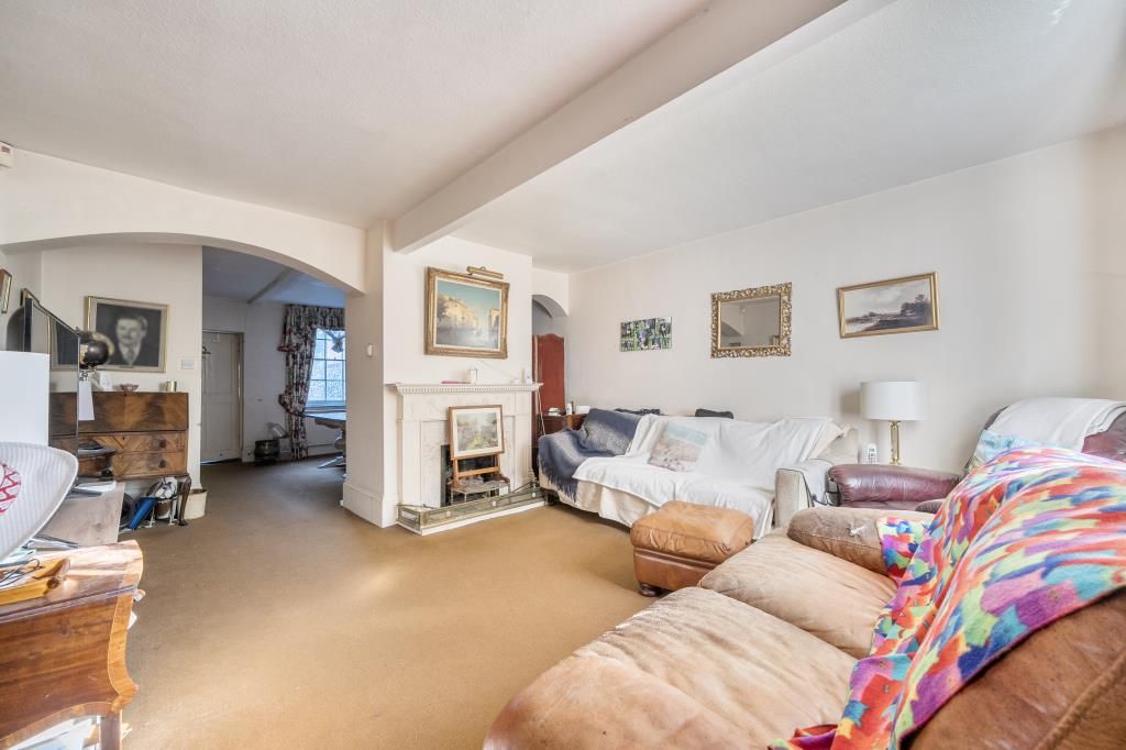 Property photo 3 of 17 Reception