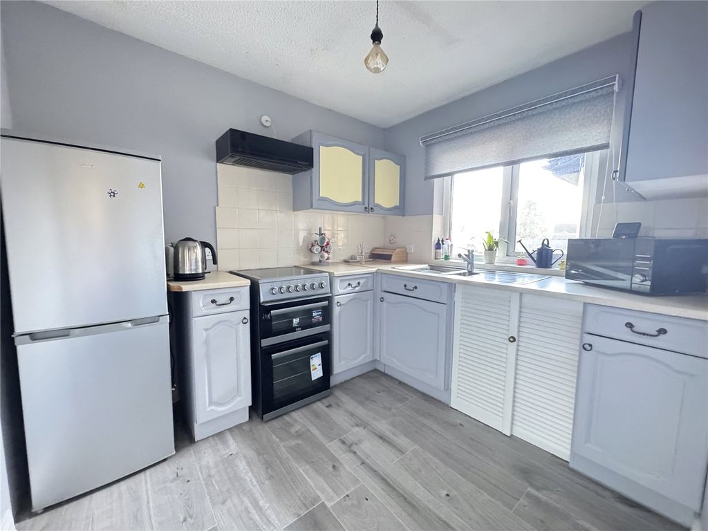 Property photo 2 of 9 Picture No. 04