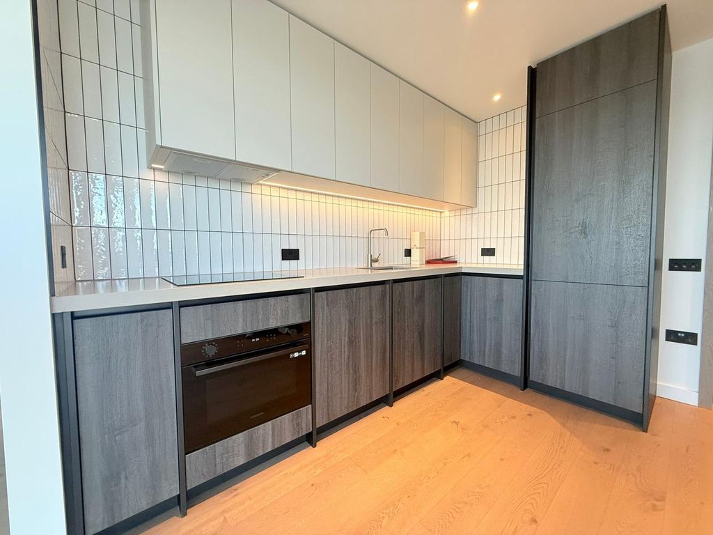 Property photo 1 of 10 Picture No. 14