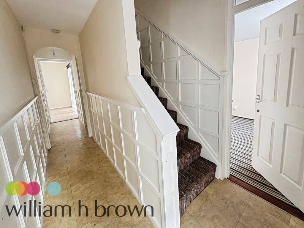 Property photo 2 of 13 View