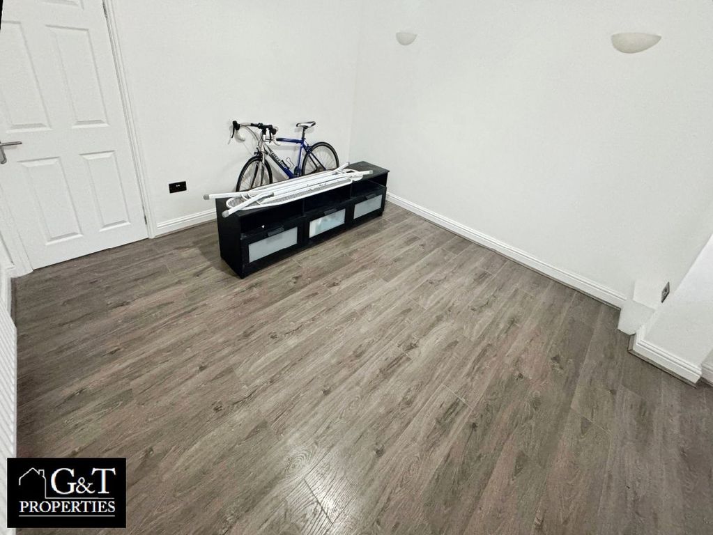 Property photo 3 of 16 Reception Room