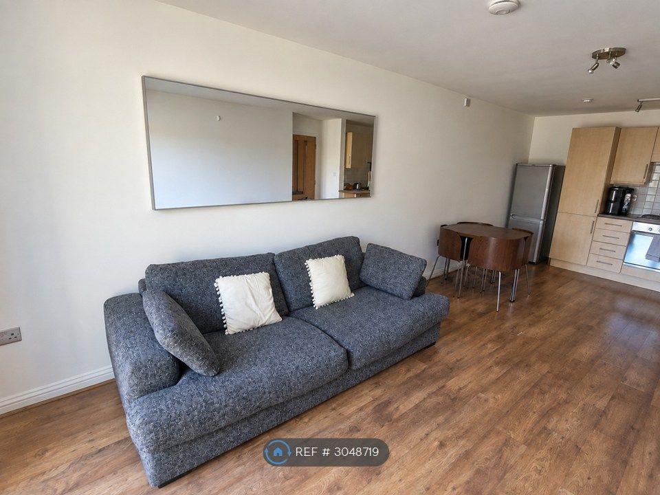 Property photo 2 of 11 Living Area