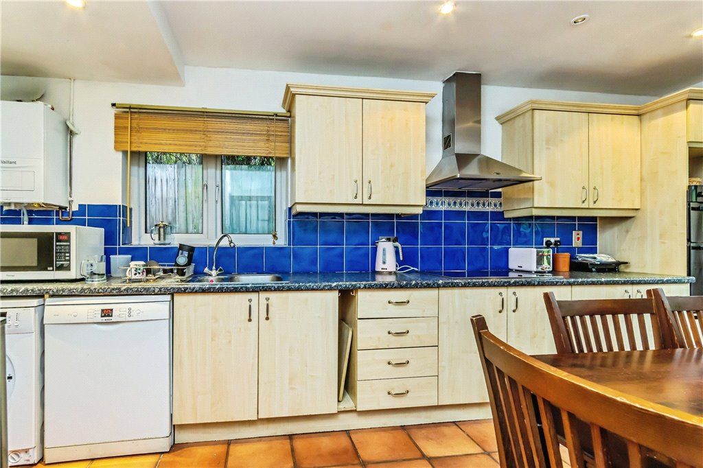 Property photo 1 of 22 Picture No. 04