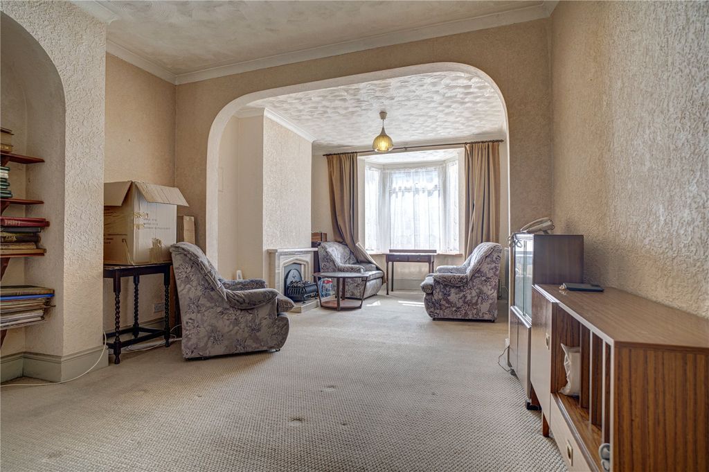 Property photo 3 of 5 Picture No. 05