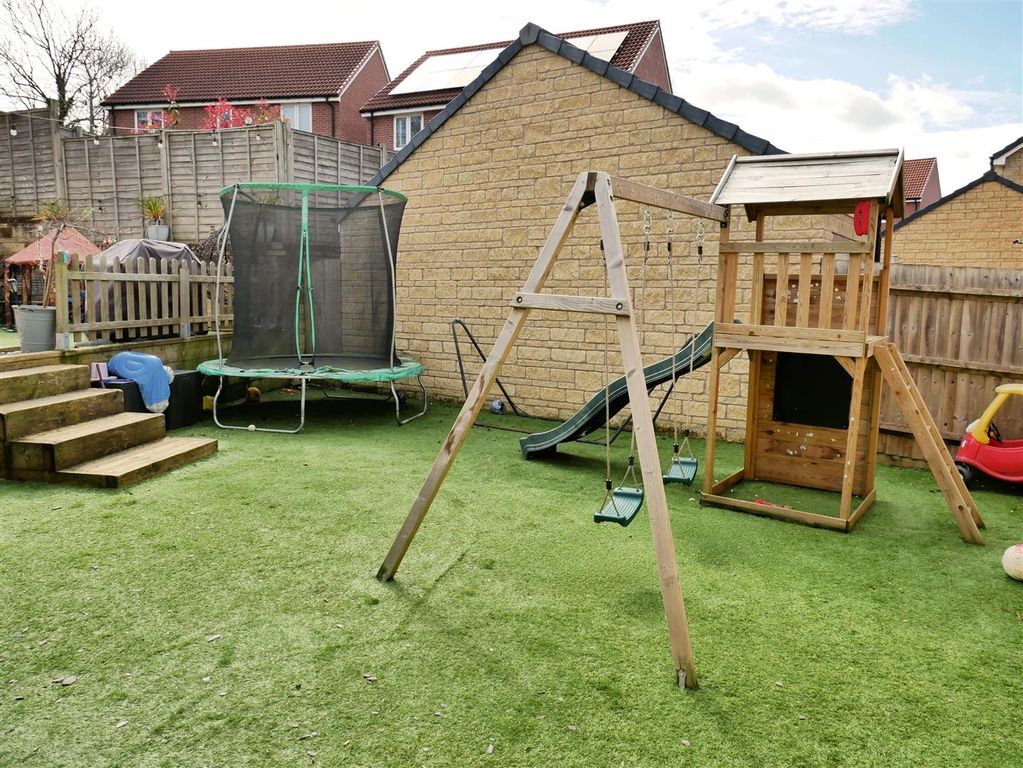 Property photo 3 of 16 P1340990.Jpg