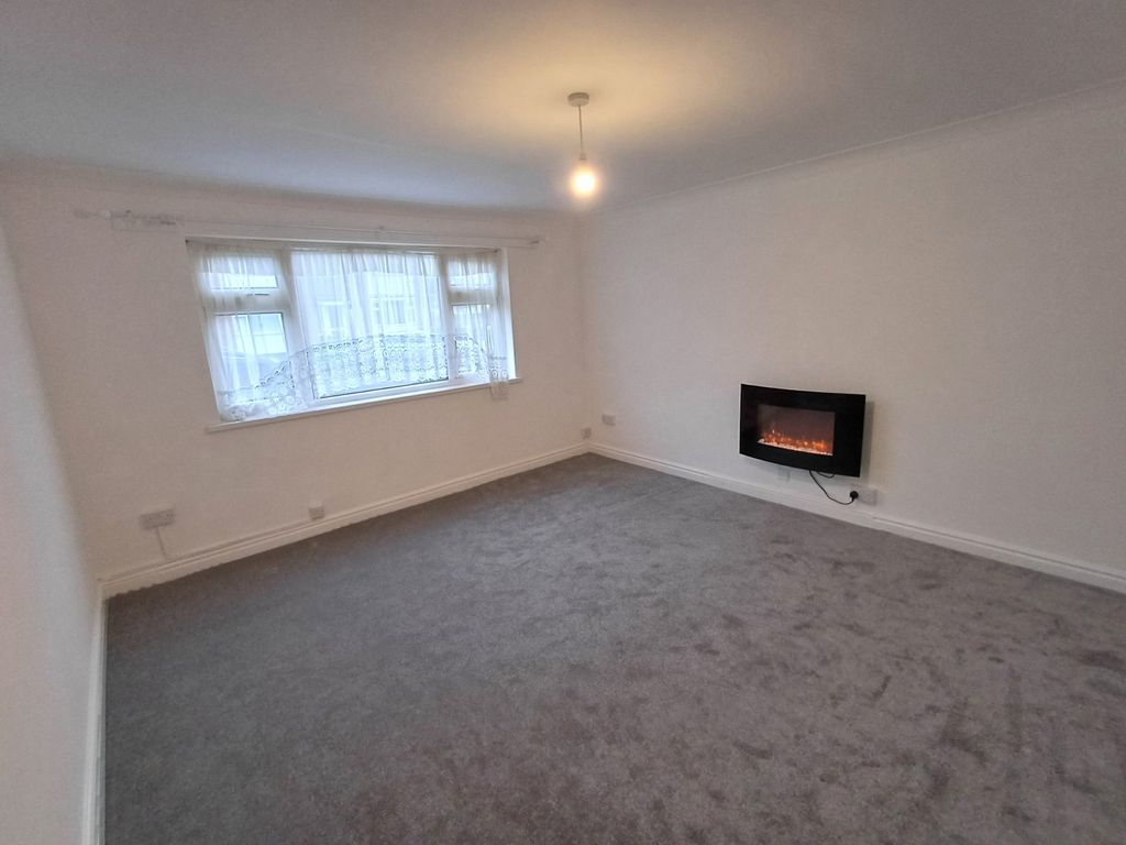 Property photo 2 of 5 Picture No. 03