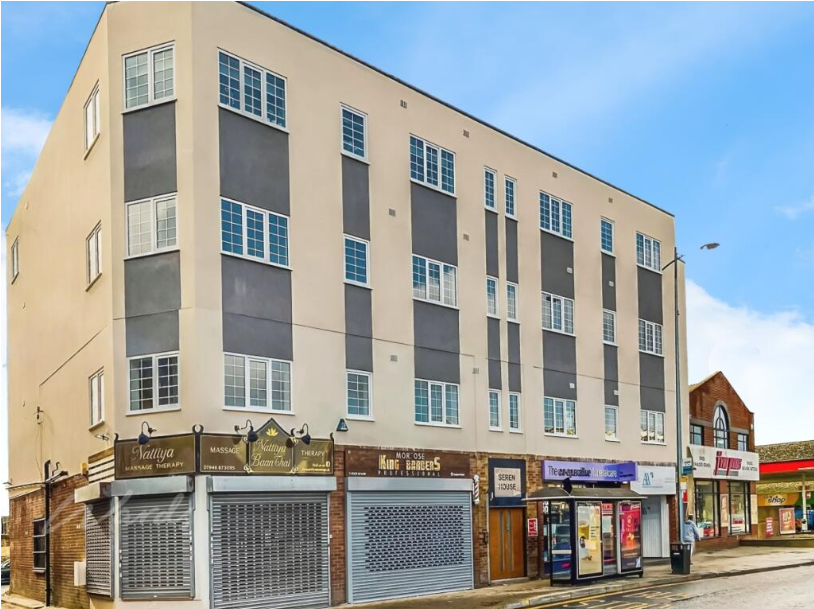 Property photo 1 of 8