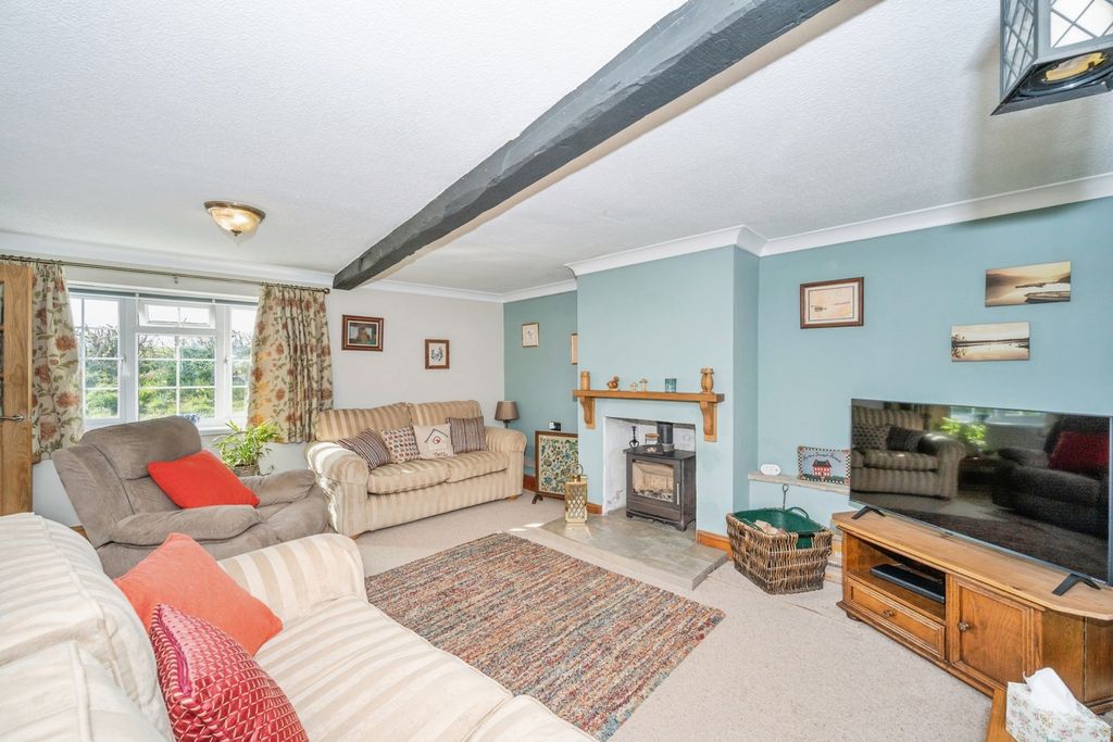 Property photo 3 of 16 Living Room