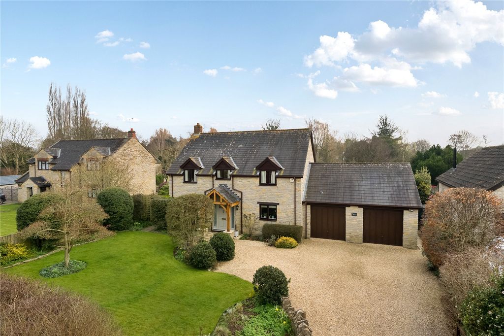 Property photo 1 of 21 Picture No. 23