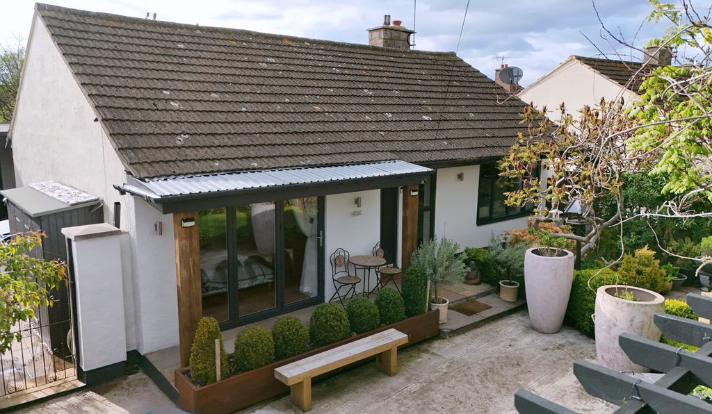 Property photo 1 of 36
