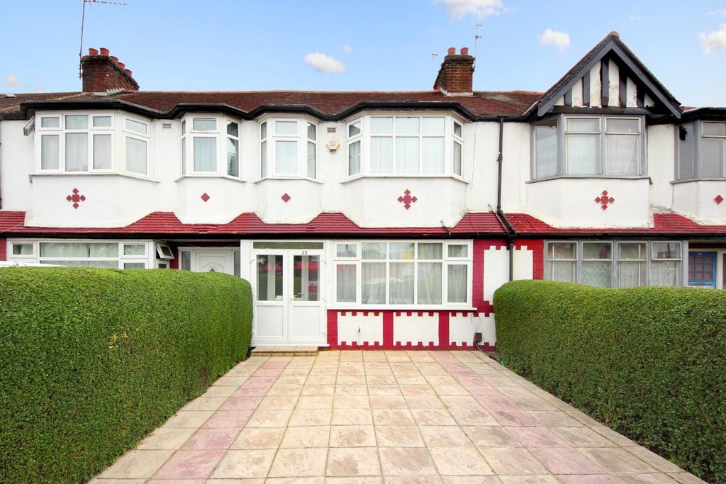 Property photo 1 of 19 Gv- 23 Priory Gardens (1).Jpg