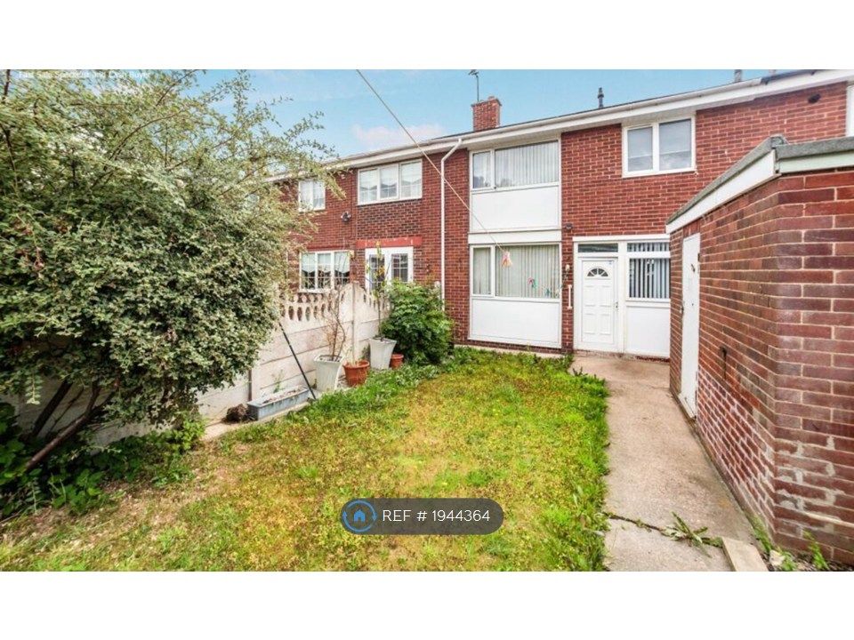 Property photo 2 of 18