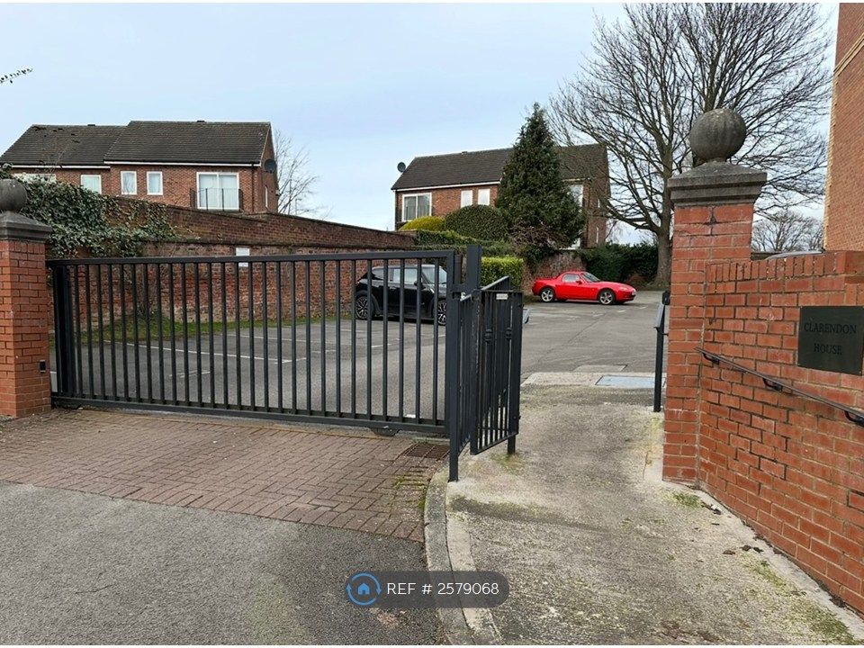 Property photo 3 of 12
