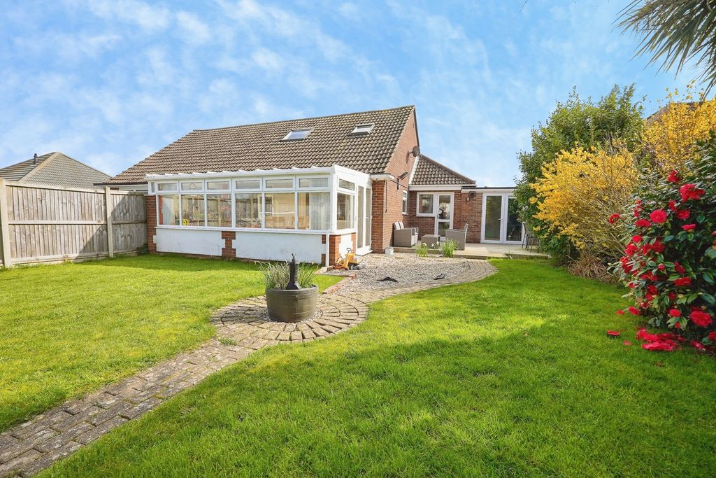 Property photo 2 of 25 Pbox-Img.Jpg