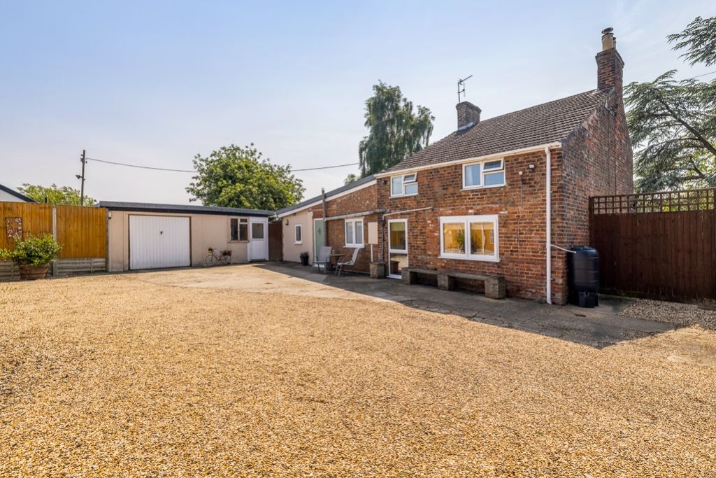 Property photo 1 of 33 Sunset Cottage (Gipsey Bridge)-8
