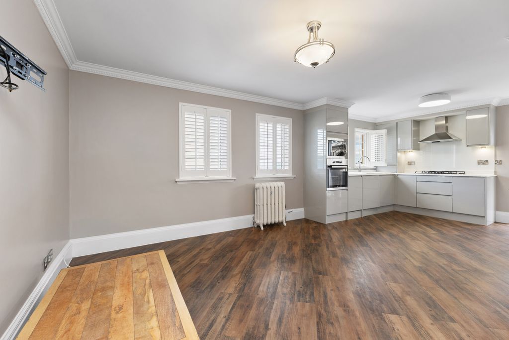 Property photo 3 of 25 Property Image 3