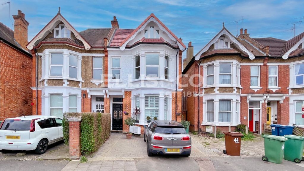 Property photo 1 of 24 Picture No. 21