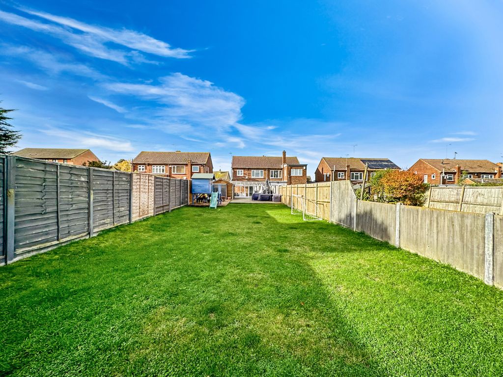 Property photo 3 of 21 Picture No. 26