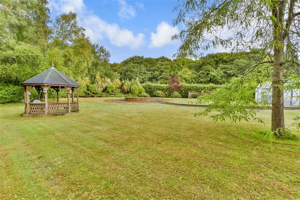 Property photo 2 of 12 Rear Garden