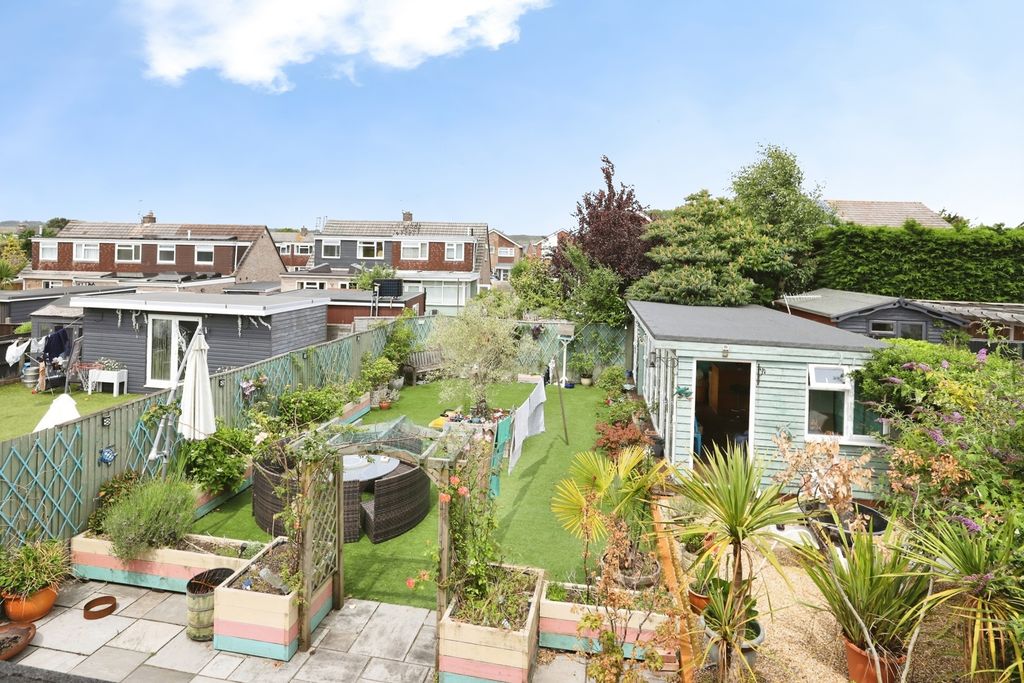 Property photo 2 of 17 Pbox-Img.Jpg