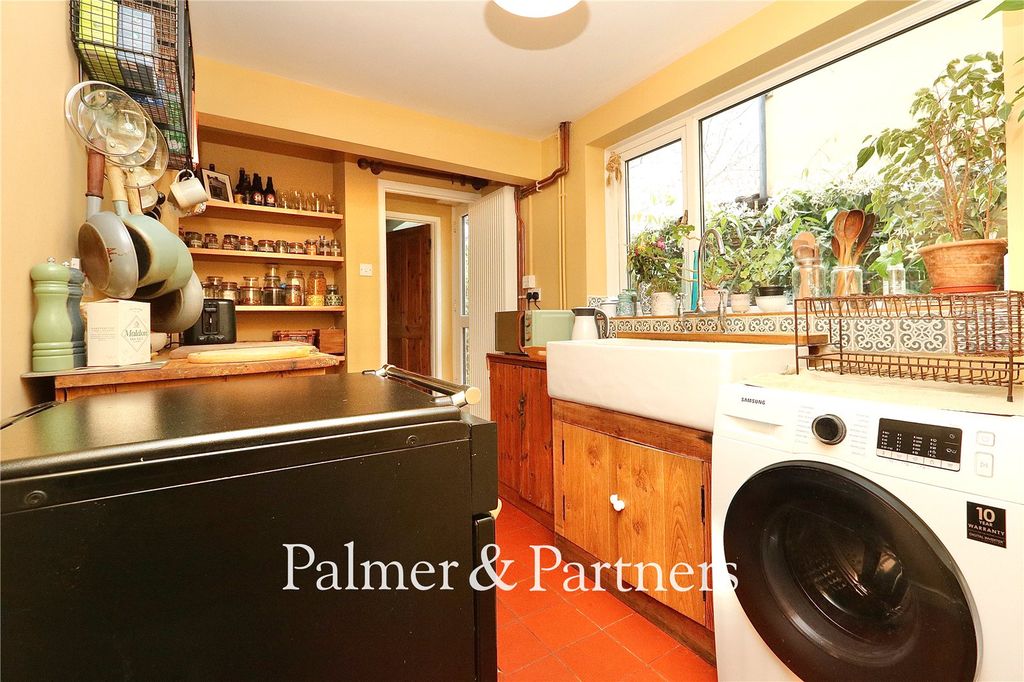 Property photo 3 of 20 Picture No. 05