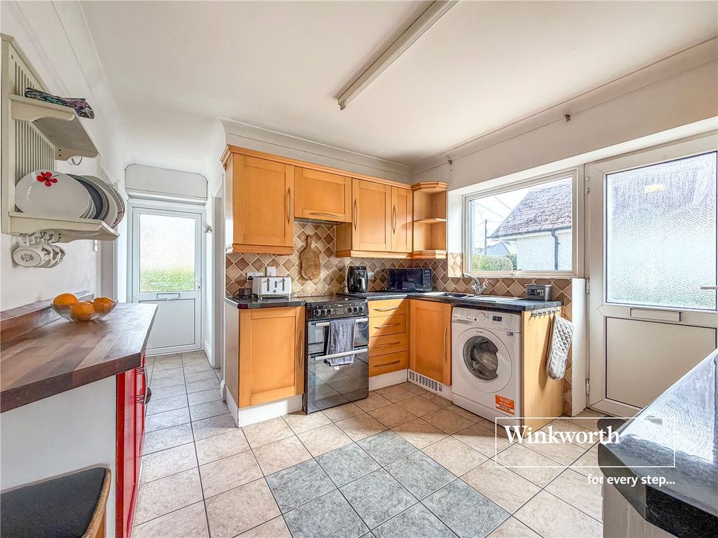 Property photo 3 of 13 Picture No. 12