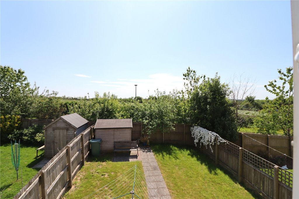 Property photo 3 of 20 Picture No. 06