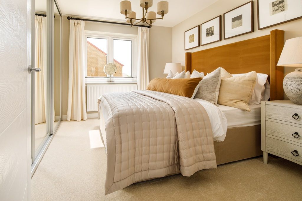 Property photo 1 of 12 Main Bedroom To Retreat To