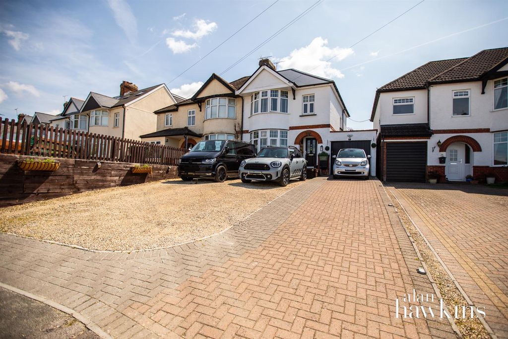 Property photo 2 of 22 3587-1.Jpg