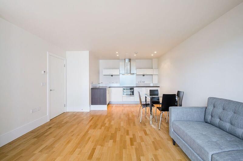 Property photo 1 of 8 Living Room 2