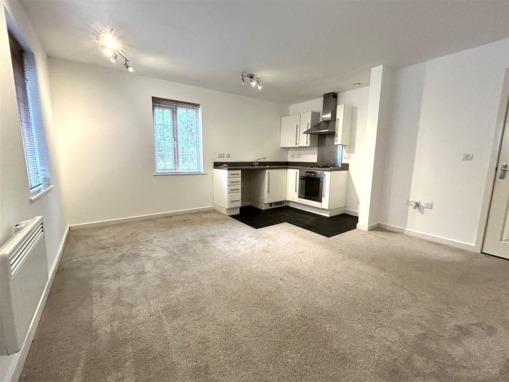 Property photo 3 of 10 Img_8820.Jpeg