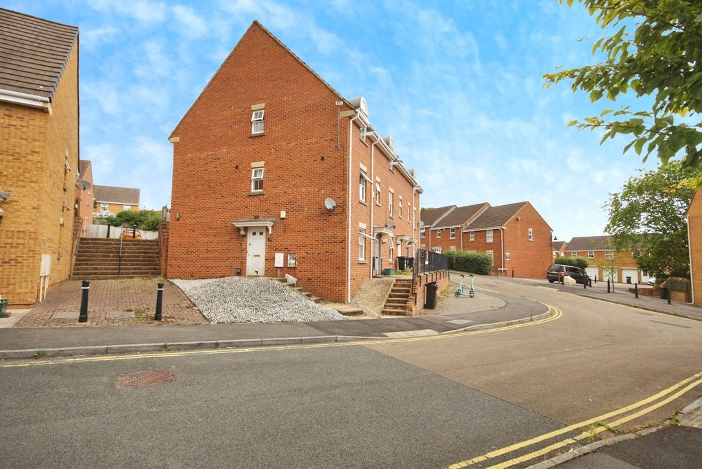 Property photo 1 of 17 Photo