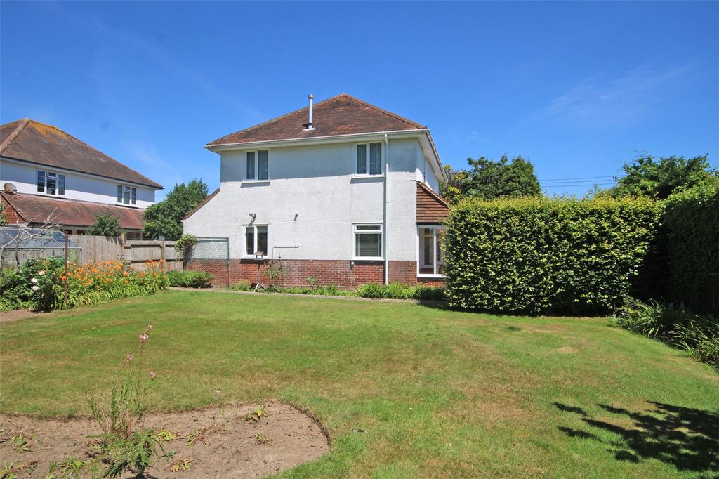 Property photo 2 of 16 Picture No. 32