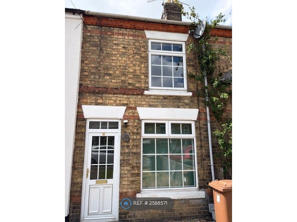 Property photo 1 of 12