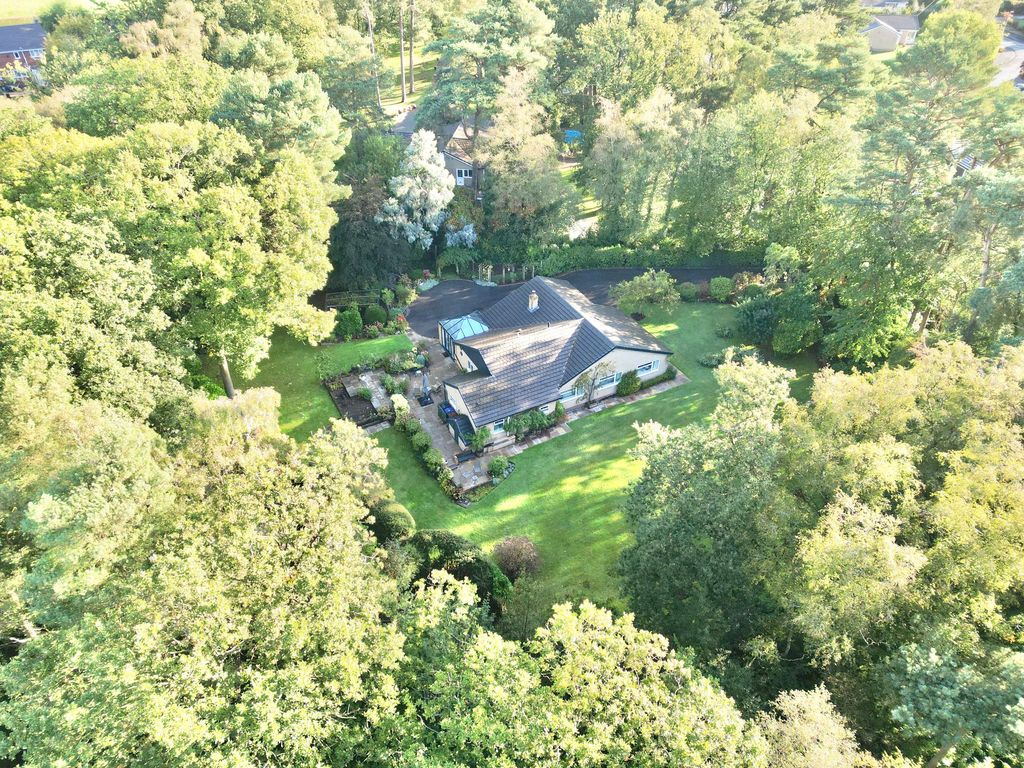 Property photo 1 of 35