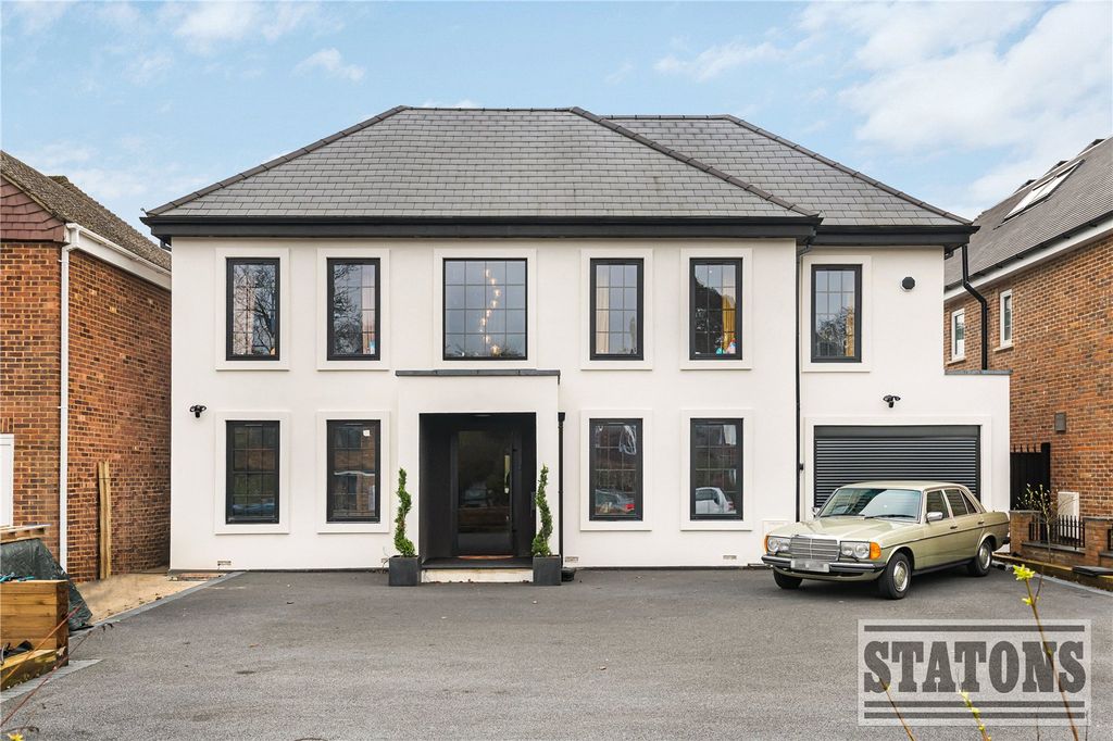 Property photo 1 of 36 Picture No. 03