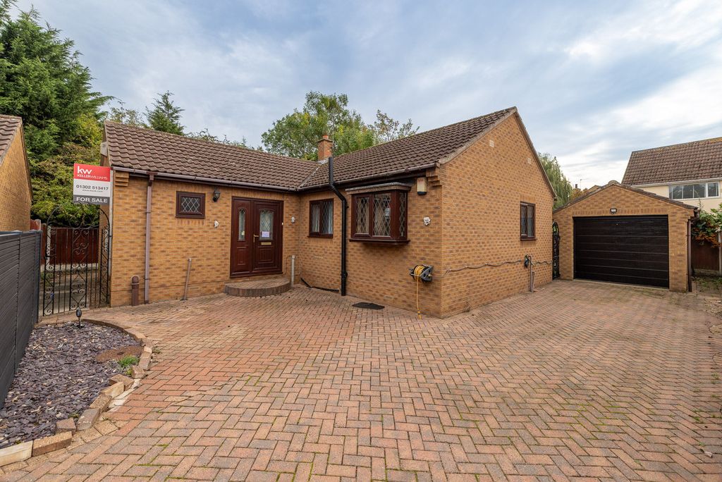 Property photo 2 of 4