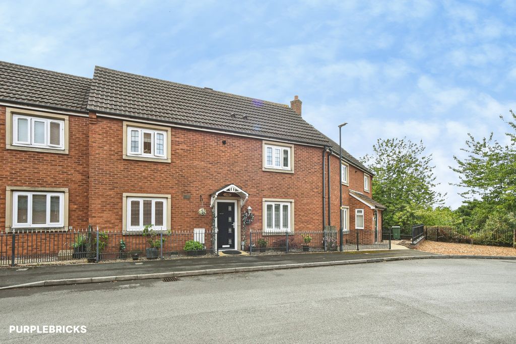 Property photo 1 of 31