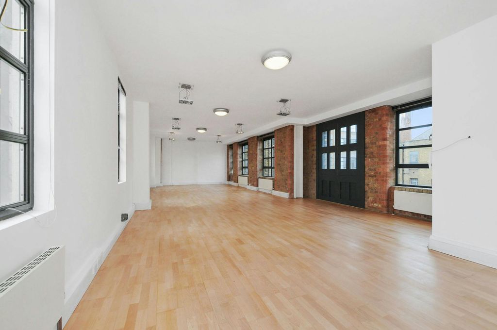 Property photo 3 of 8 Rdpbelchak  Block B Jacks Place  2nd Floor 1_Low.Jpg