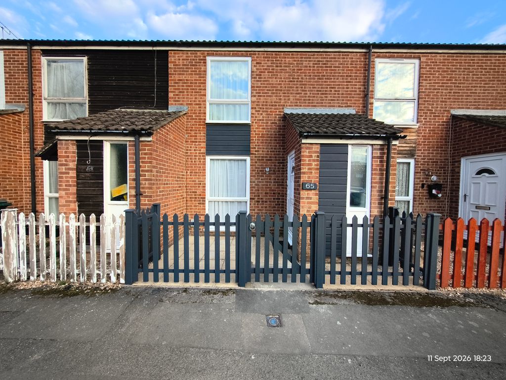 Property photo 1 of 8