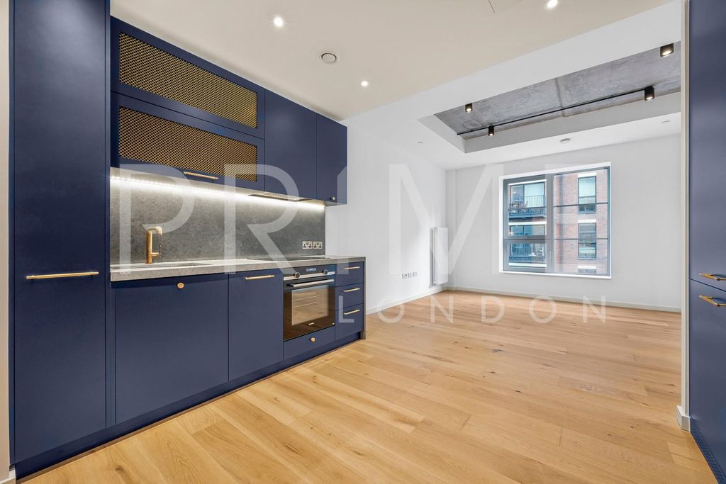 Property photo 3 of 13 Kitchen2.Jpg