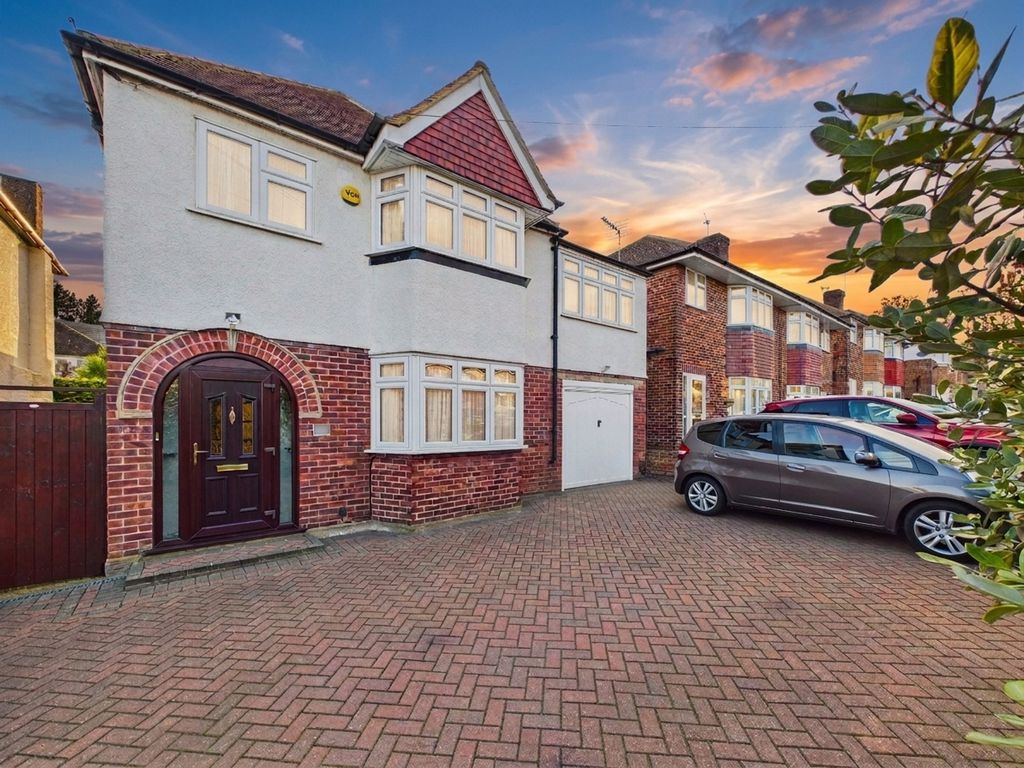 Property photo 1 of 12