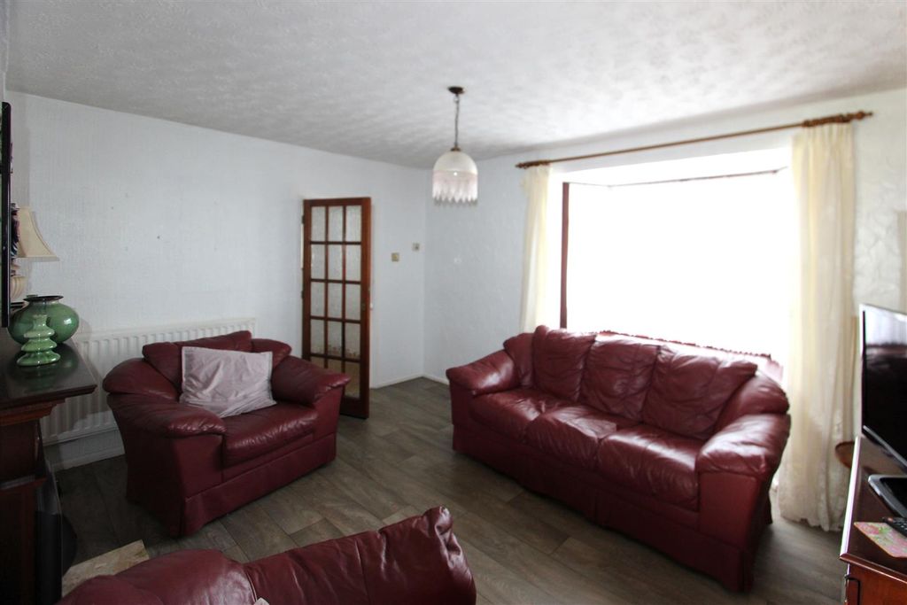 Property photo 3 of 17 3.Jpg