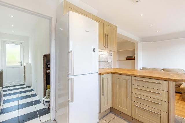 Property photo 2 of 10 Internal View