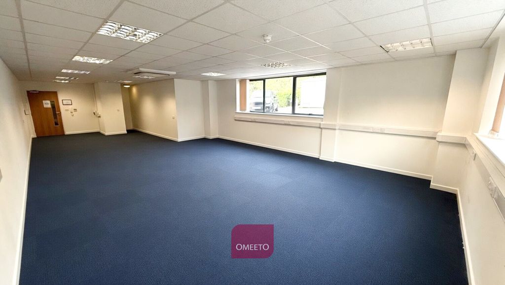 Property photo 3 of 7 Office For Rent