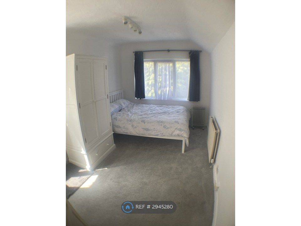 Property photo 1 of 4
