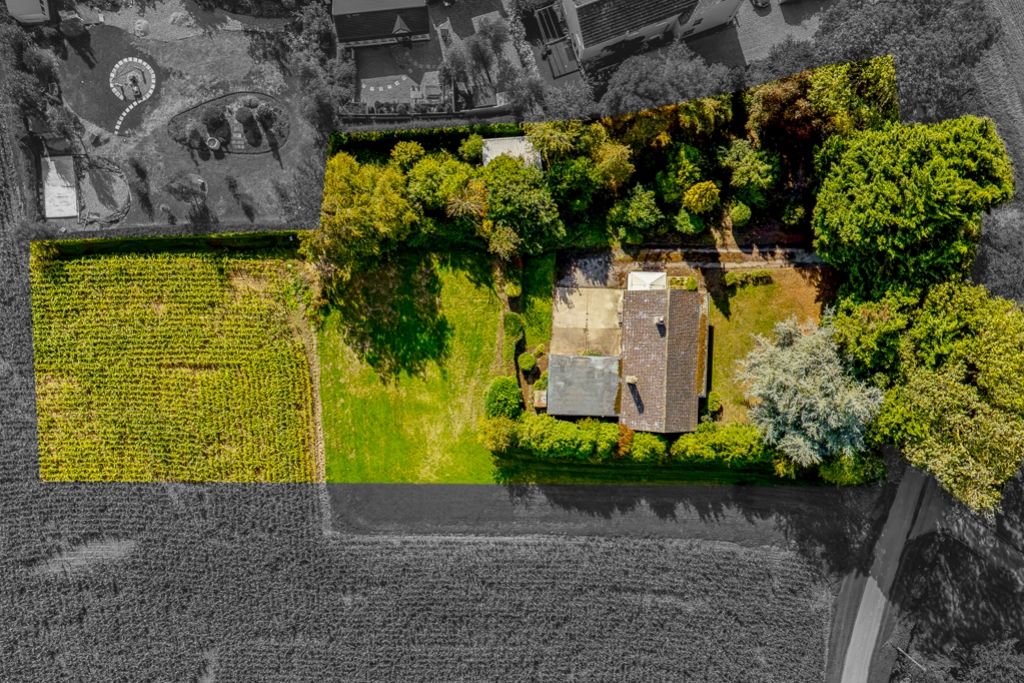 Property photo 2 of 32 Elmdene