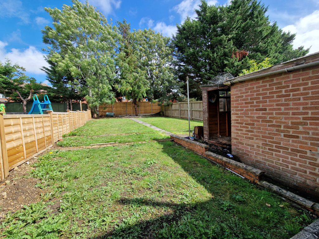 Property photo 2 of 15 Rear Garden